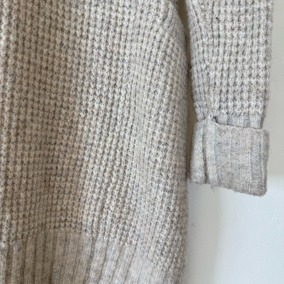 London Kaye Oatmeal Tan Alpaca Blend Waffle Knit Long Line Cardigan Size Small - Picture 9 of 10